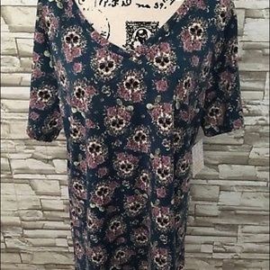 Lularoe 3x Christy T Dream Catcher Skulls